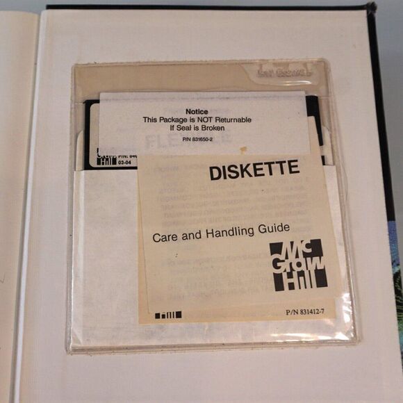 Fluid Mechanics By Frank White 3rd Edition 1994 Hardcover Book With Diskette - Picture 11 of 11